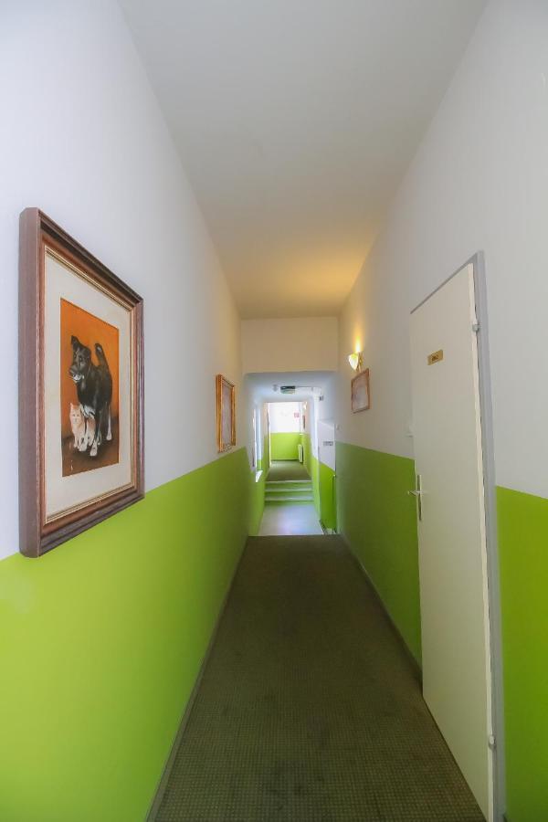 Queen Studio 3P Bs Vienna Exterior photo